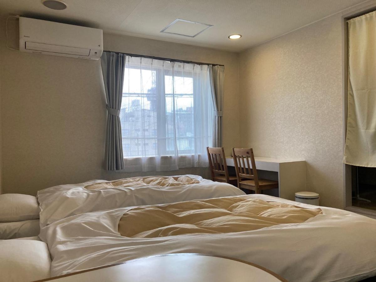 J-Hoppers Beppu Guesthouse ジェイホッパーズ別府ゲストハウス 外观 照片