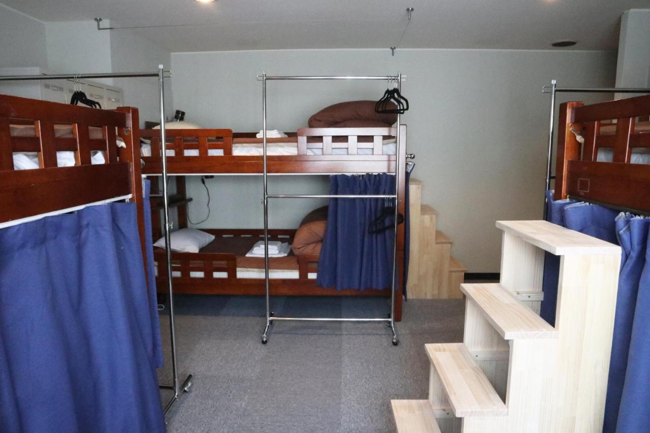 J-Hoppers Beppu Guesthouse ジェイホッパーズ別府ゲストハウス 外观 照片
